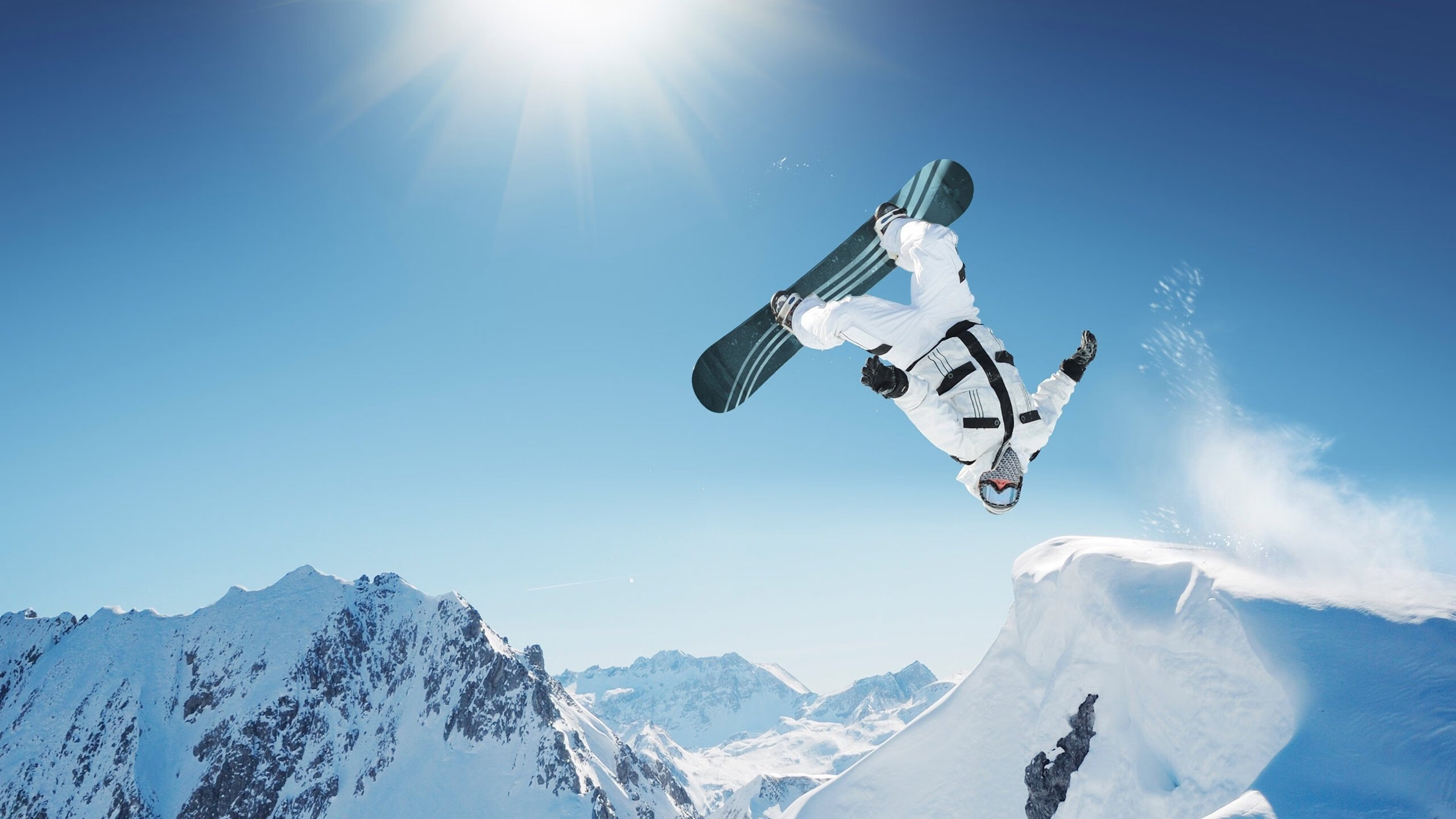 恩多比·恩乔：南非橄榄球的灵魂人物，展现绝佳的进攻视野，恩多 cba